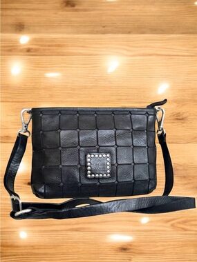 CAMPOMAGGI Acacia Shoulder Bag Black Leather Crossbody